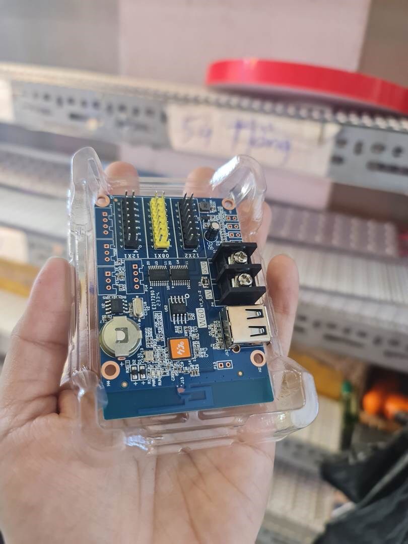 HD W60 - 12 ( 2 tầng wifi) HD W60 - 12 ( 2 tầng wifi)