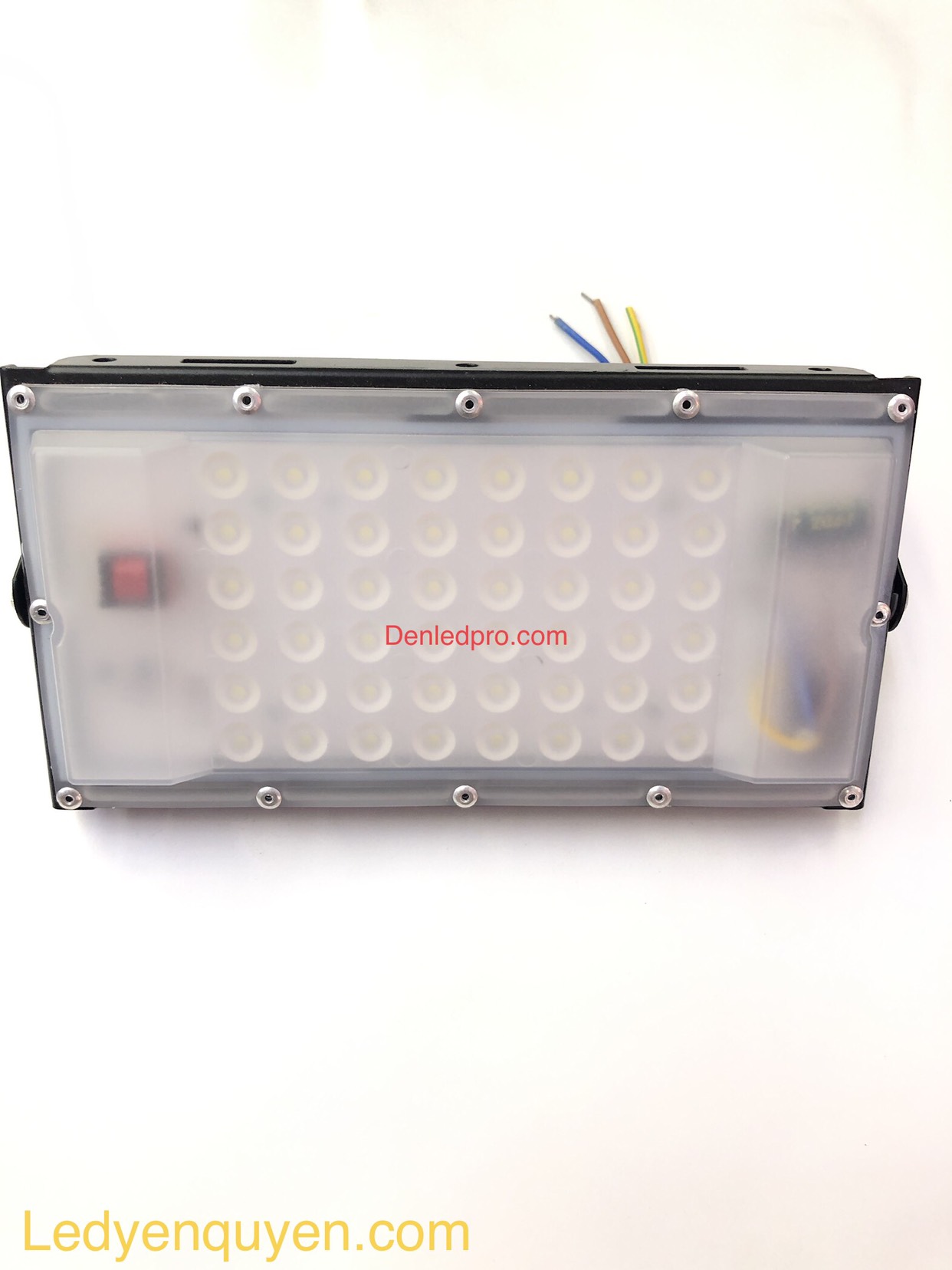 Äèn Pha LED Modum 50W Trắng Mini Äục Äèn Pha LED Modum 50W Trắng Mini Äục