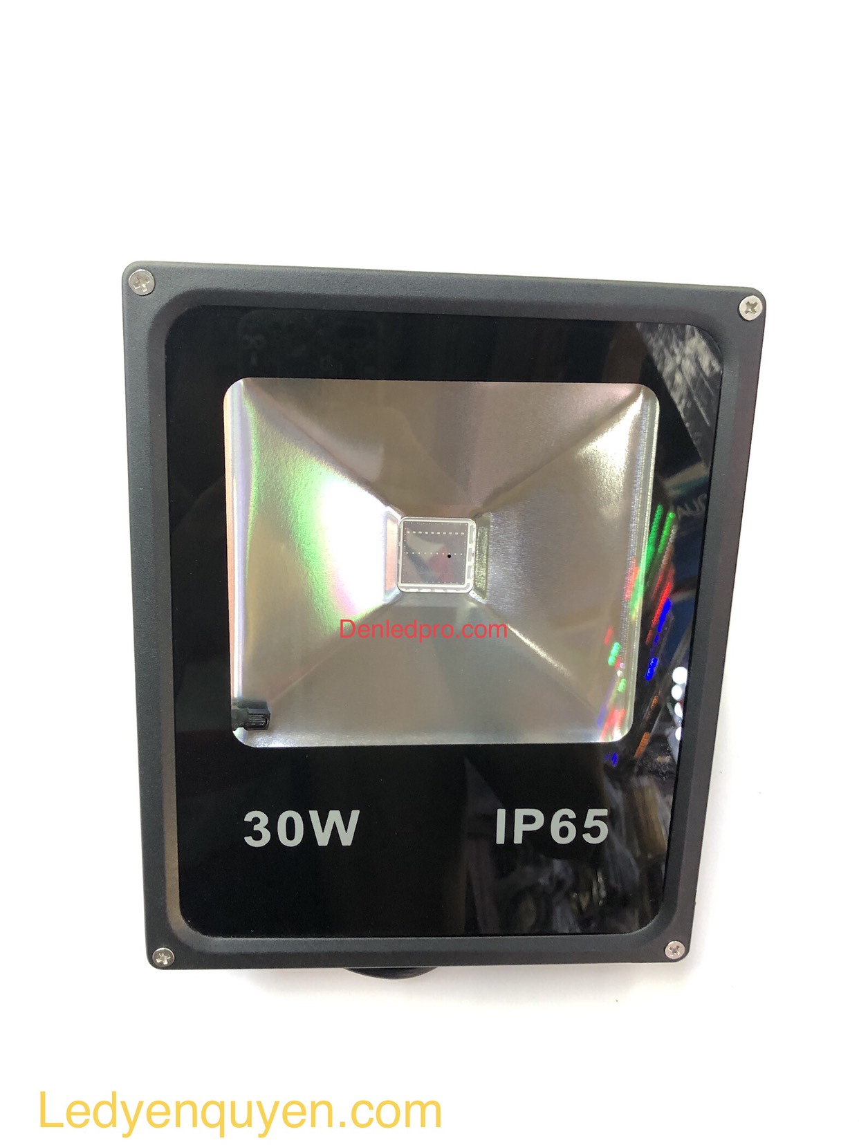 Äèn Pha LED 30W RGB Äèn Pha LED 30W RGB